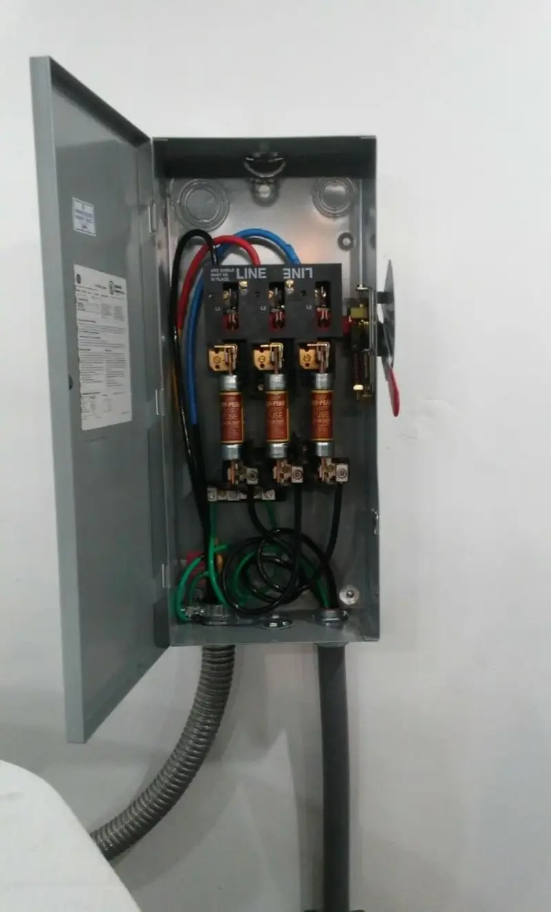 Three-phase disconnect switch installed for Electrical Wiring & Rewiring in Dunedin